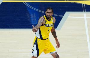 替补火力！托平半场6中2贡献9分6板 罚球4中4