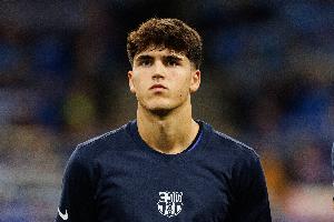 每体：库巴西、莱万、奥尔莫参加巴萨训练，佩德里因伤缺席