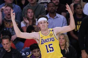 Logo男！霍里：里夫斯可能会是下一个杰里-韦斯特