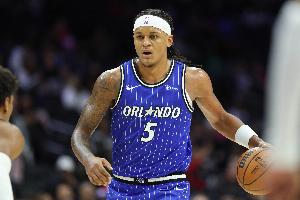 分析师:班凯罗让我想起约什-史密斯 他可能没有取得任何进步 分析师:班凯罗让我想起约什-史密斯 他可能没有取得任何进步